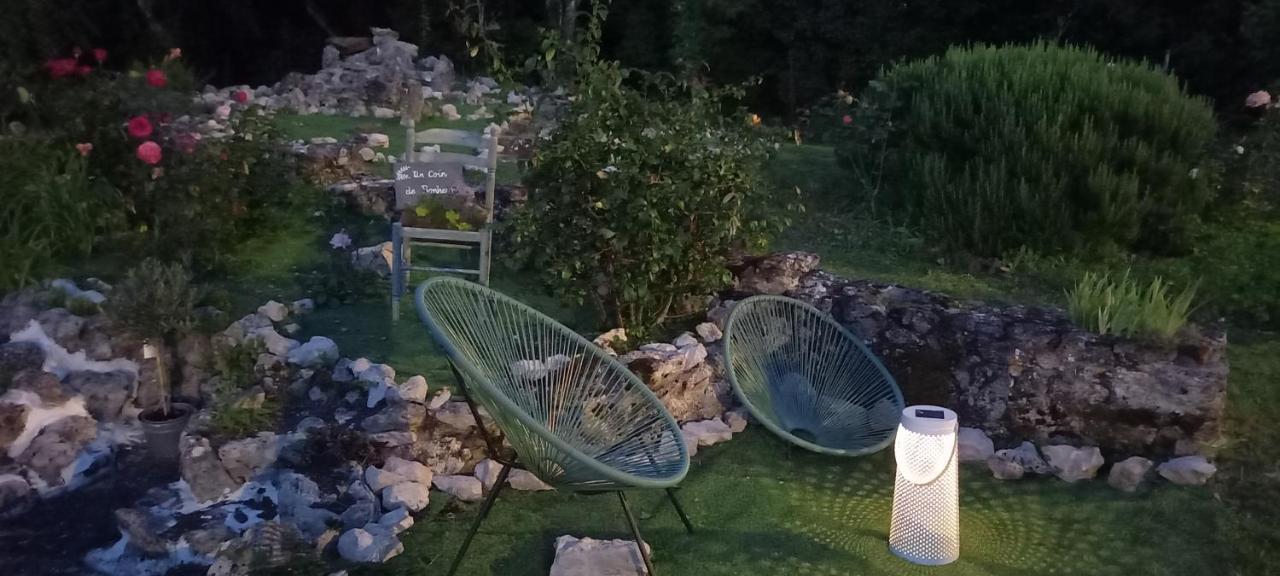 La Maison Josnes De Mady Esterno foto